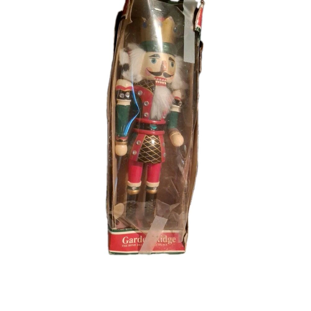 Wooden Christmas Nutcracker Solider Figurine Christmas Decoration